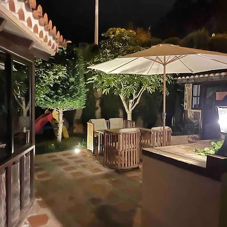 Holiday home Preciosa Casa Con Jardin Privado *