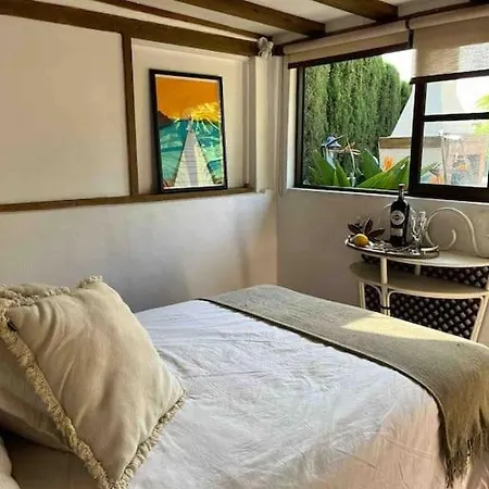 Preciosa Casa Con Jardin Privado *
