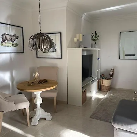 Preciosa Casa Con Jardin Privado