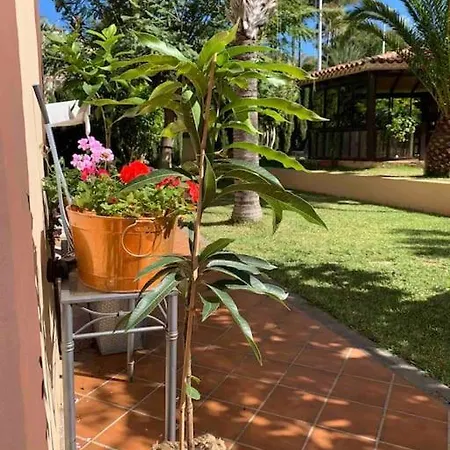 Holiday home Preciosa Casa Con Jardin Privado *
