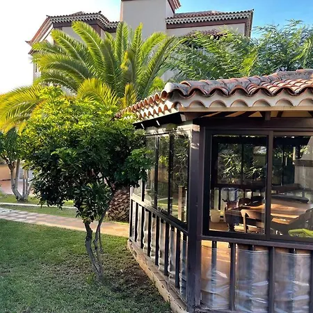 Preciosa Casa Con Jardin Privado Feriehus